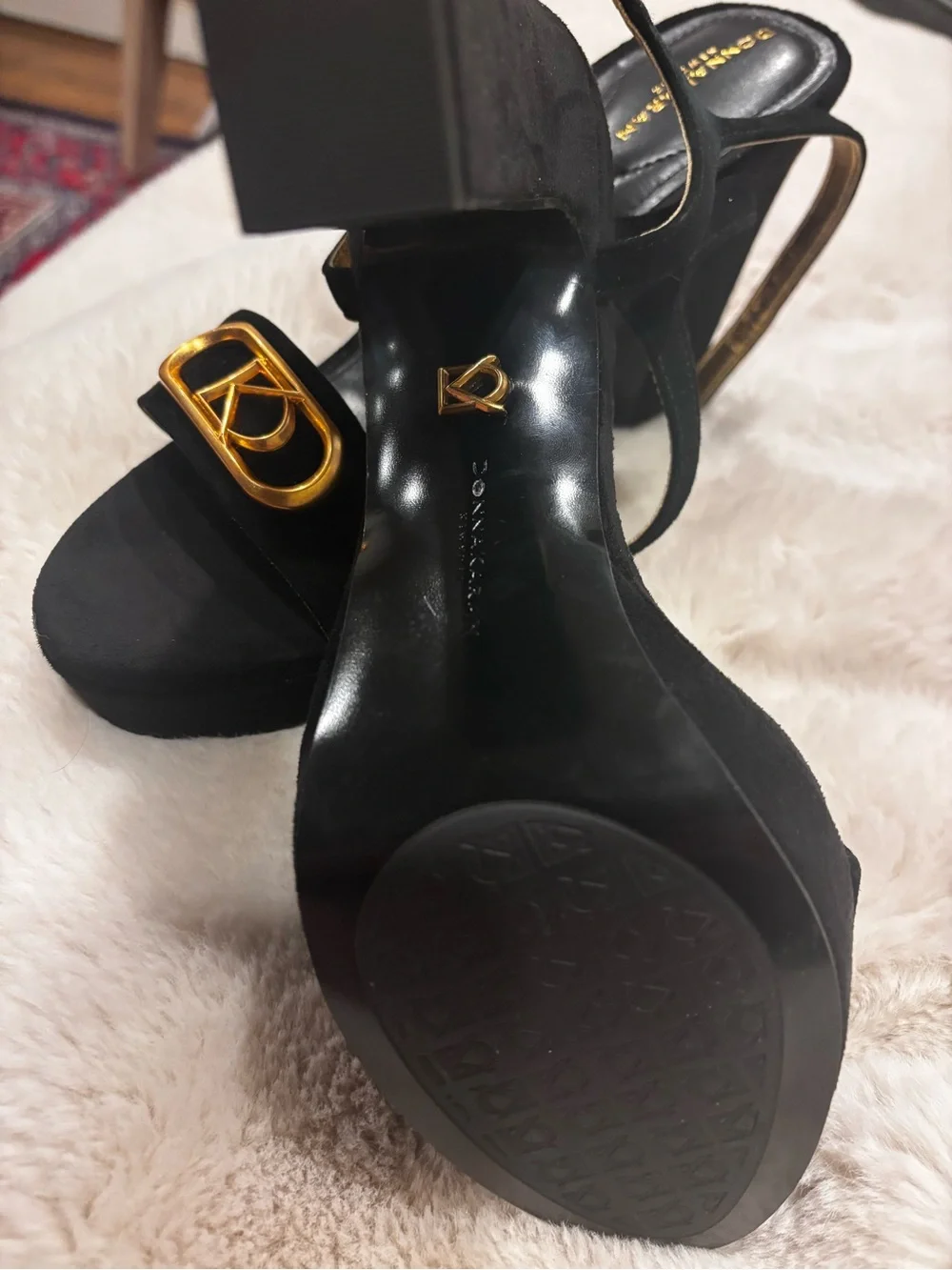 Donna Karan chic black